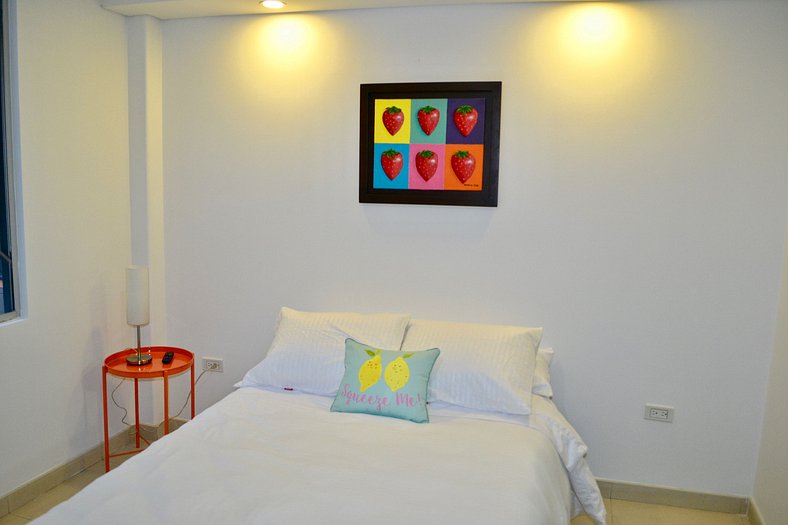 2BR Apt Iluminado cerca a Zona T y Clubs