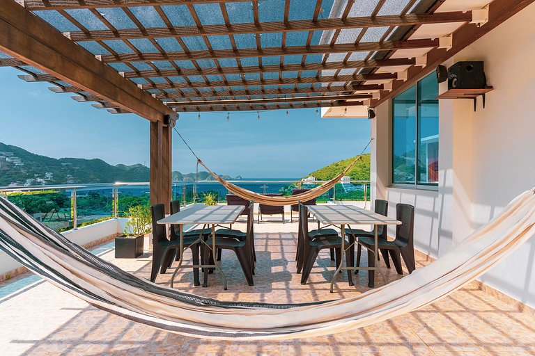 4BR Exclusive House at Taganga+Sauna