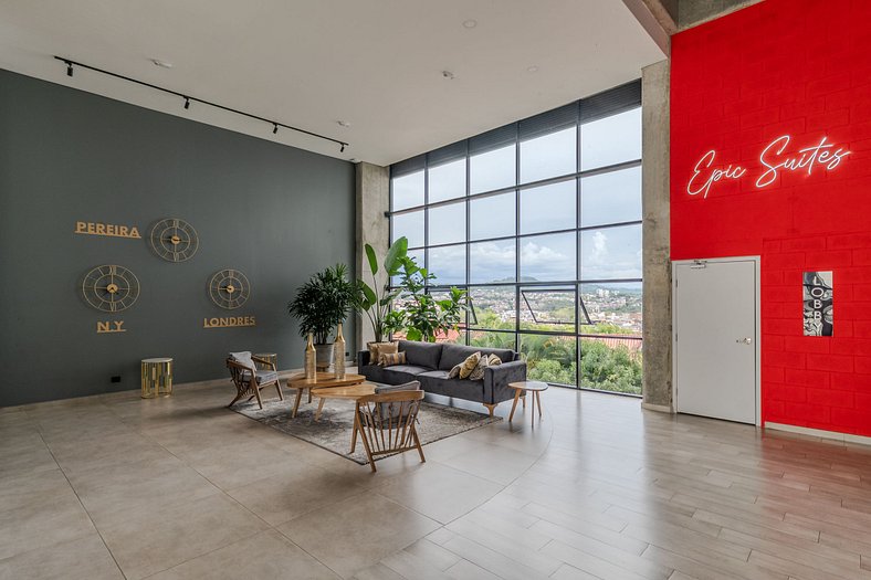 |Ahead| Bright Loft with balcony and parking