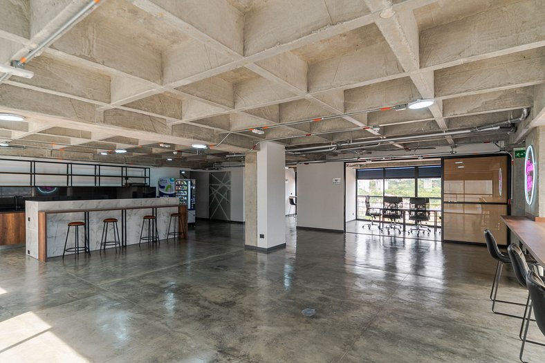 |Ahead| Bright Loft with balcony and parking