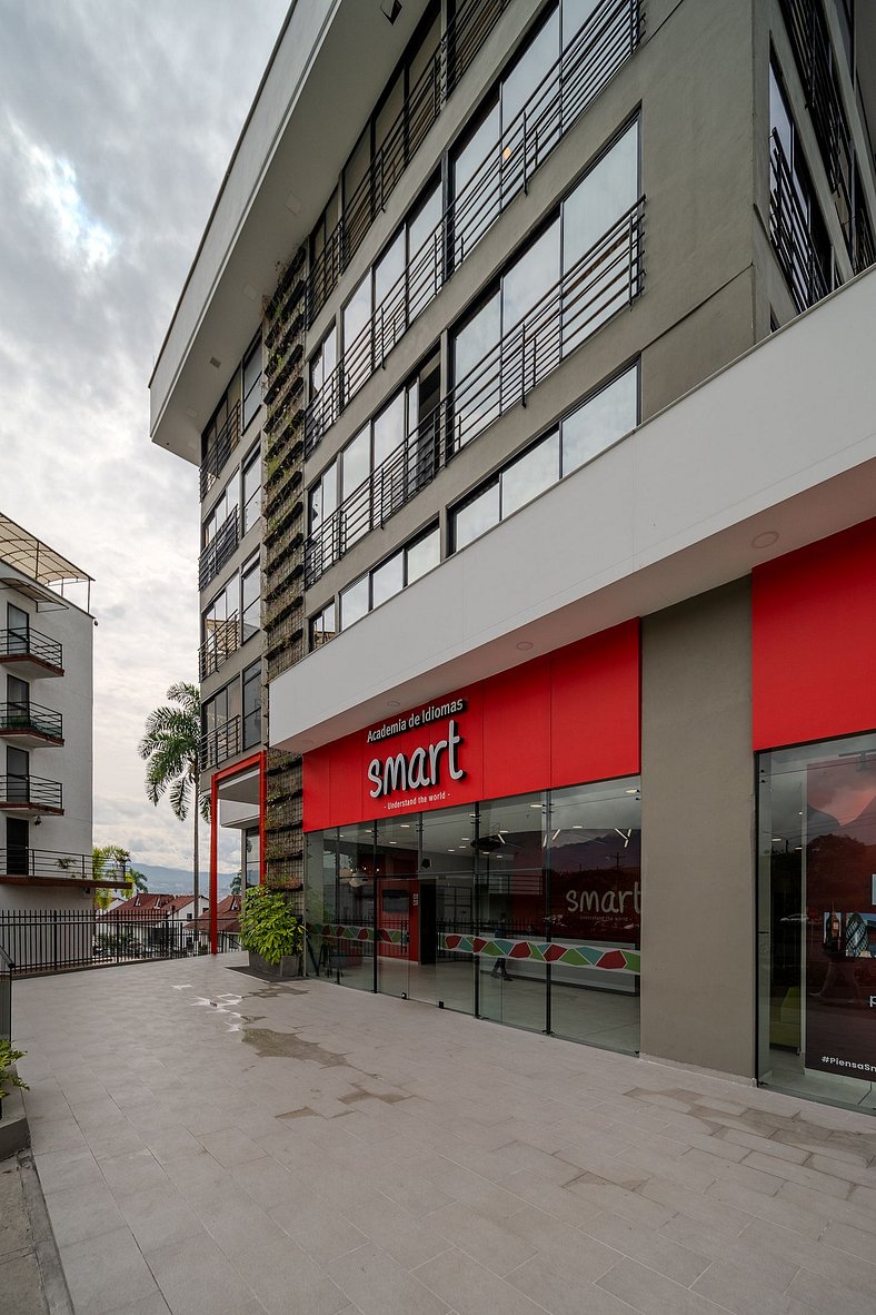 |Ahead| Bright Loft with balcony and parking