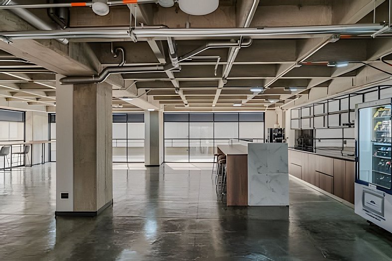 |Ahead| Bright Loft with balcony and parking