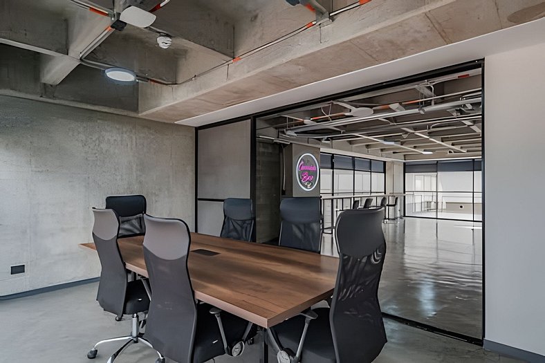 |Ahead| Bright Loft with balcony and parking