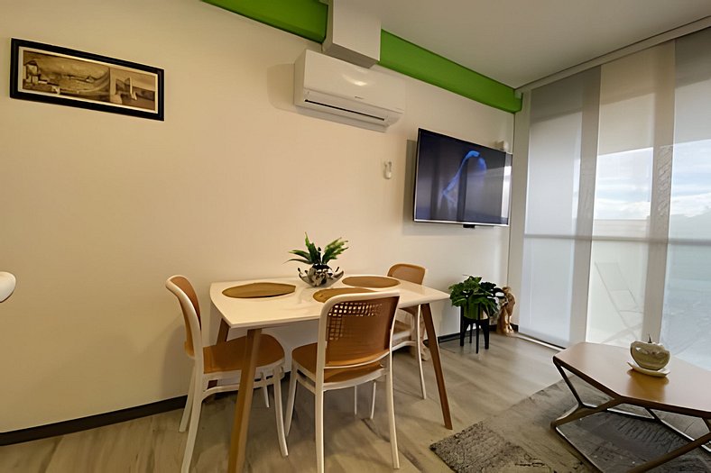 |Ahead| Deluxe 2BR cerca al aeropuerto con parking