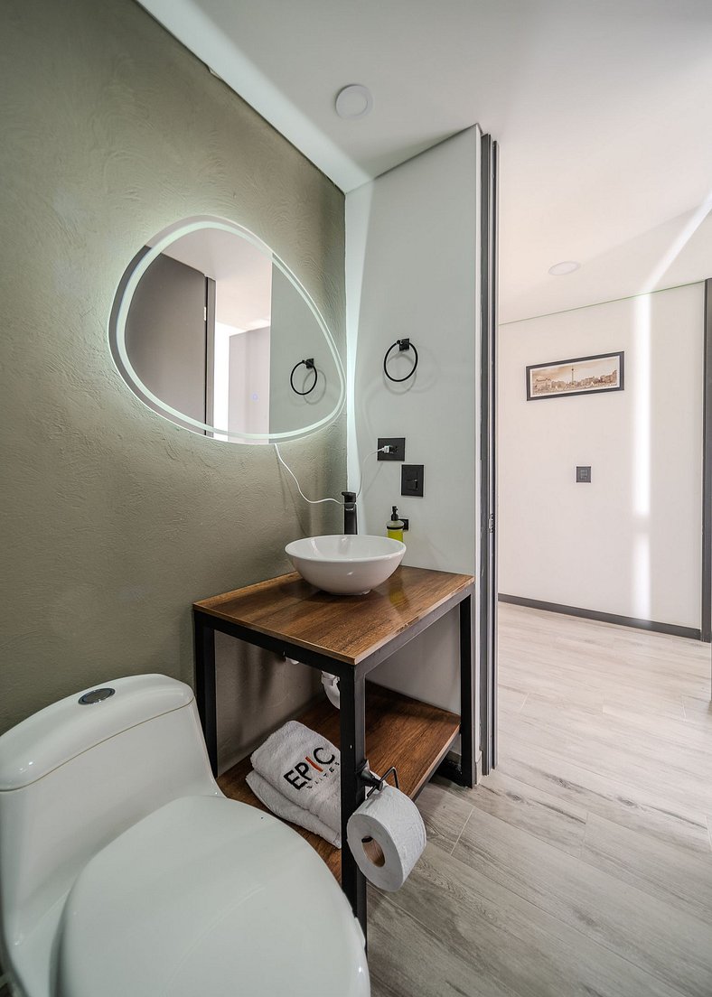 |Ahead| Deluxe 2BR cerca al aeropuerto con parking