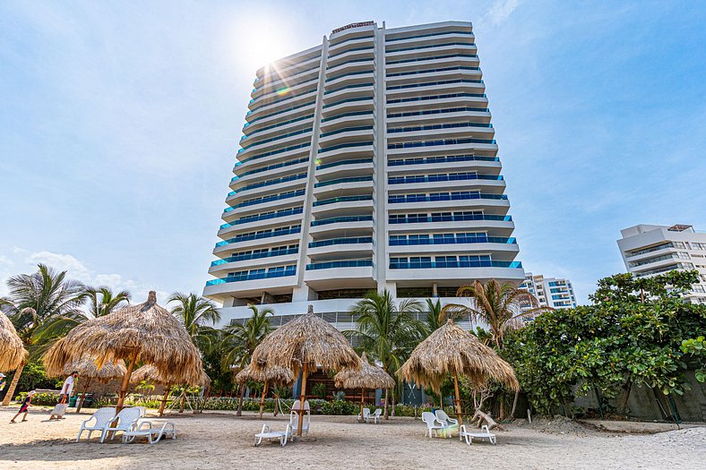 |Ahead| Panoramic 2BR @Playa Salguero + balcony