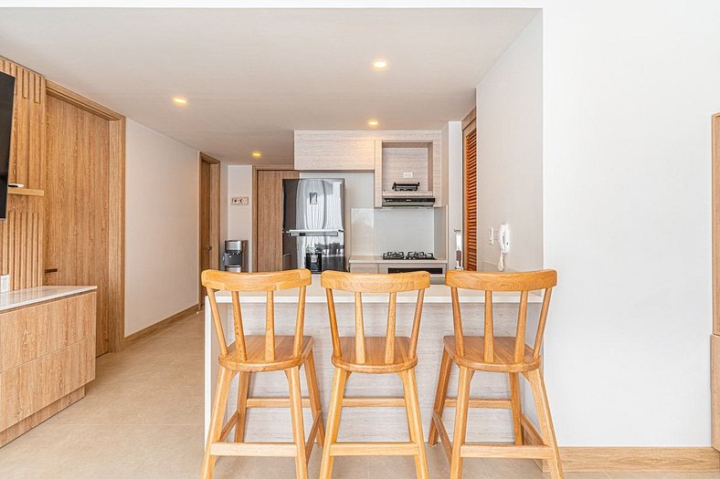 Bright Apt @Morros +Direct Entry to the Beach