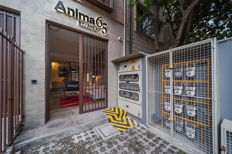 Comfy & Sunny Apartment at Chapinero Alto +Laundry