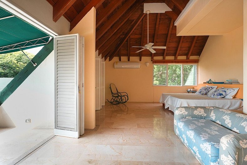 Stunning & Spacious House @Baru Cartagena + Pool